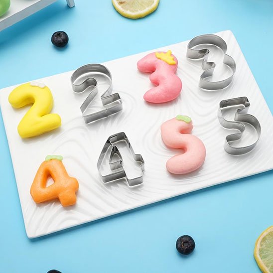Moule number cake 